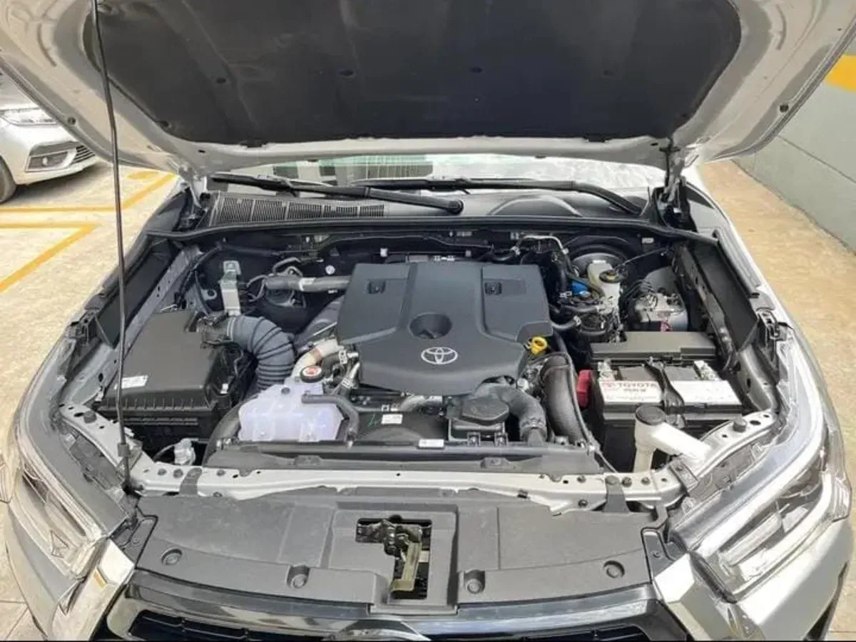 Hilux 2025 modelo 2026 a diesel 4x4 cabine dupla