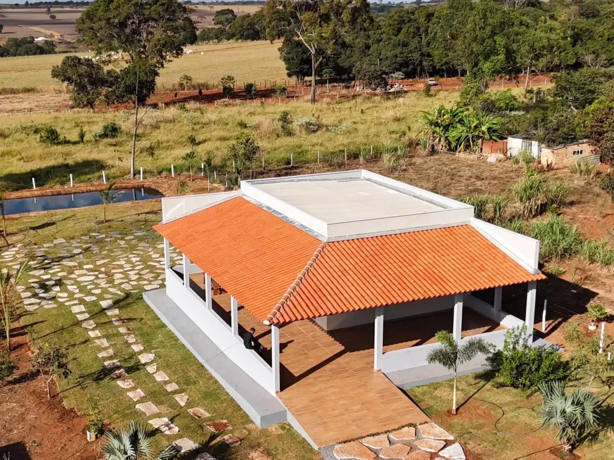 Excelente propriedade rural com 1.500 m², perfeita para quem busca tranquilidade.