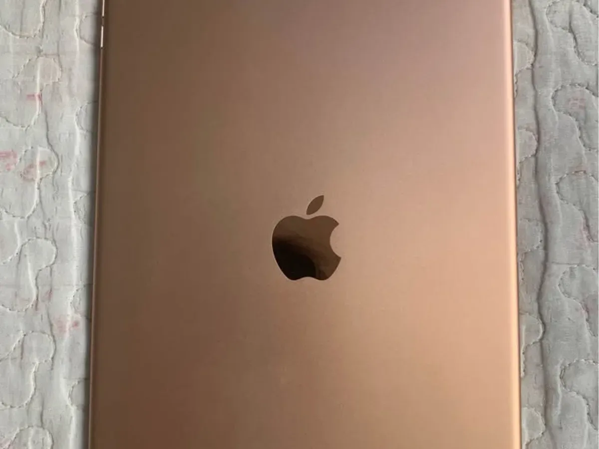VENDE-SE IPAD AIR 3 + PINCEL