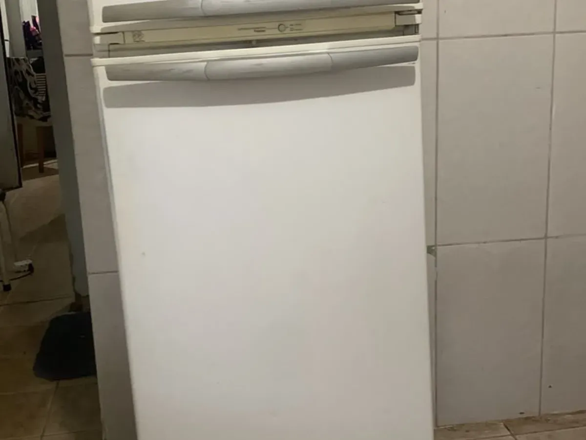 Vendo estes eletrodomésticos, Fogão / Geladeira / Maquina de Lavar
