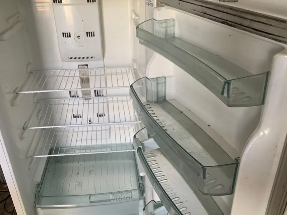 Vendo estes eletrodomésticos, Fogão / Geladeira / Maquina de Lavar