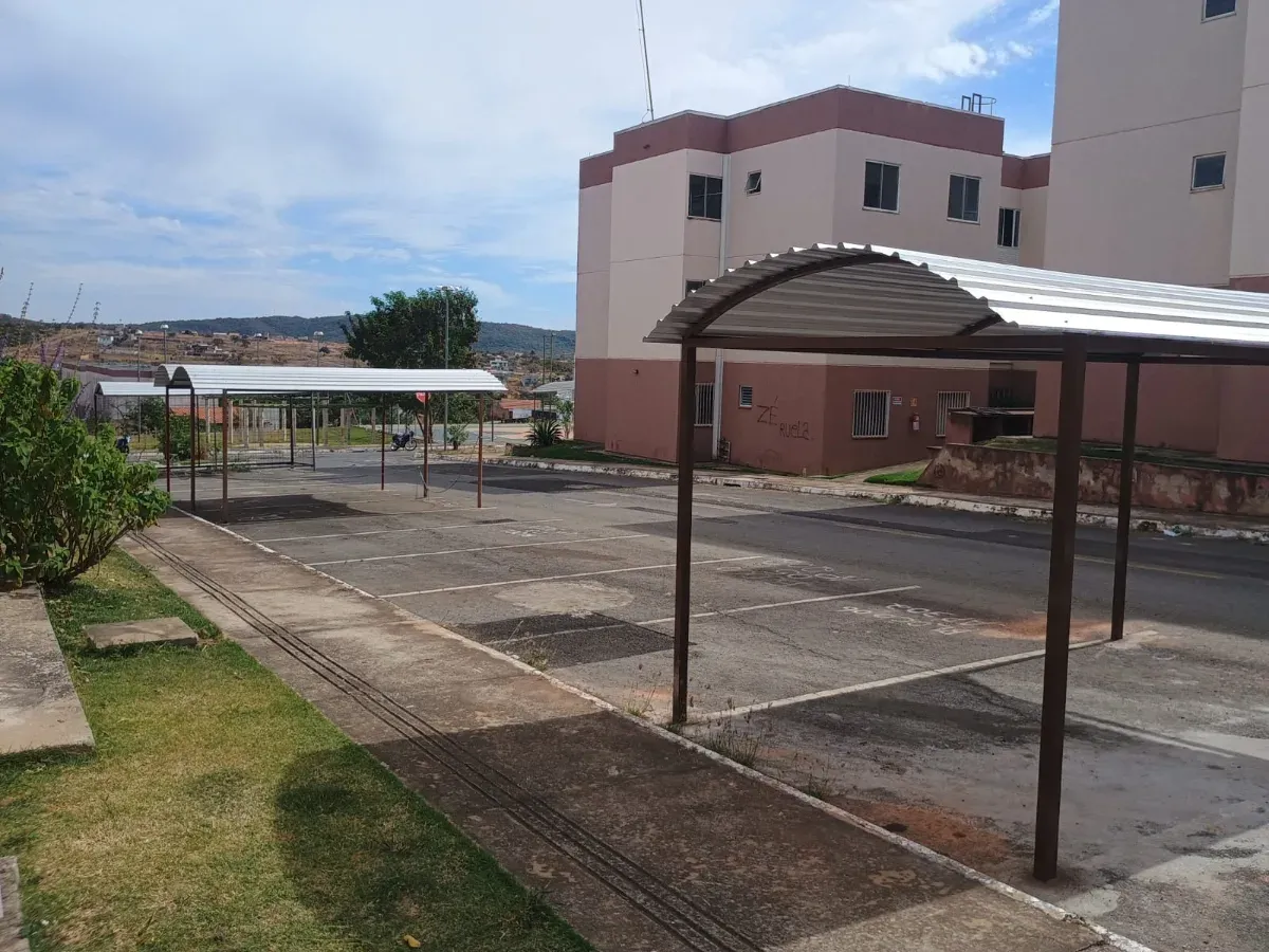 APARTAMENTO 2/4 EM CALDAS NOVAS – OPORTUNIDADE!