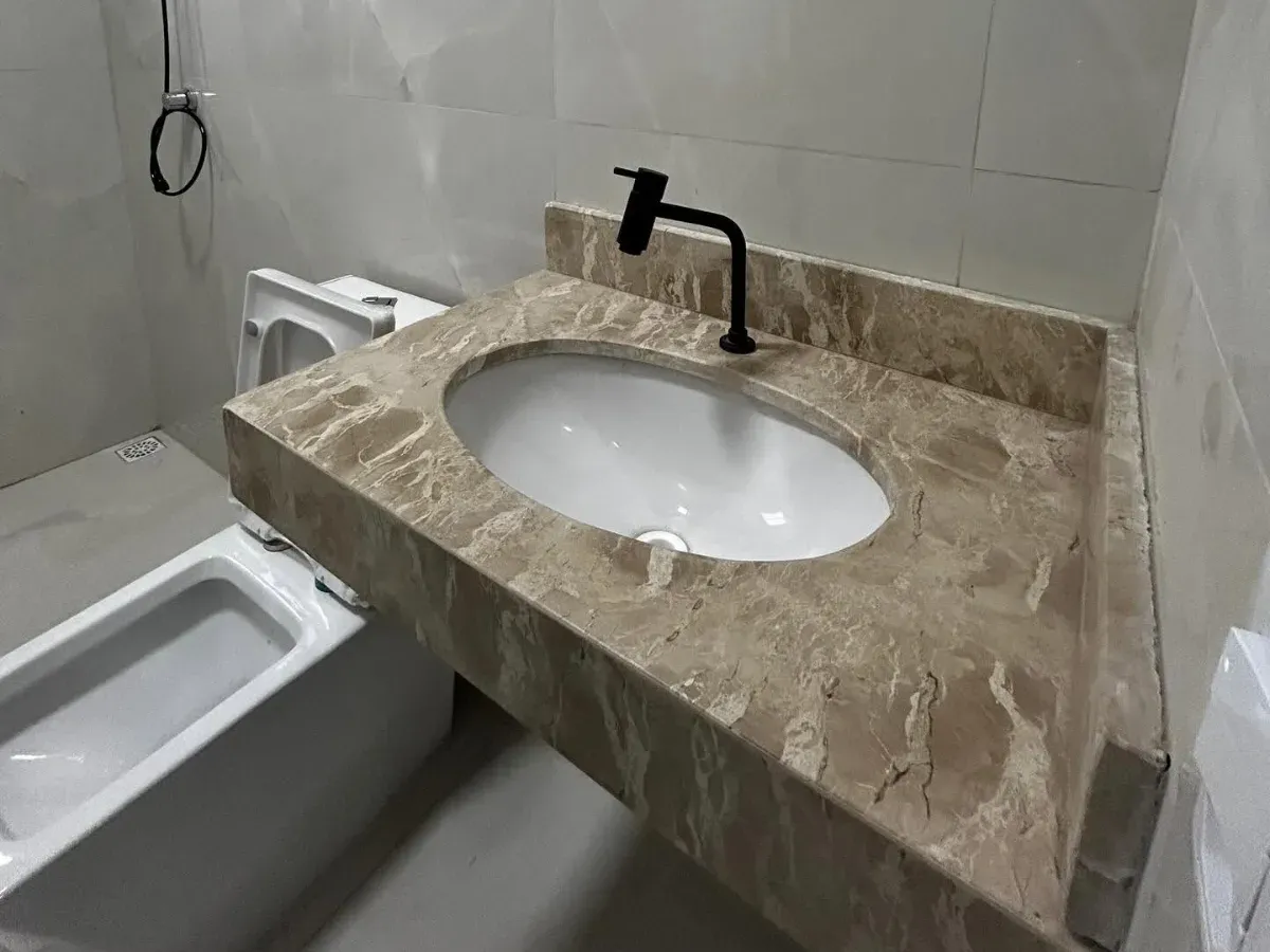 VENDE-SE CASA DE ALTO PADRÃO EM PORANGATU - GO
