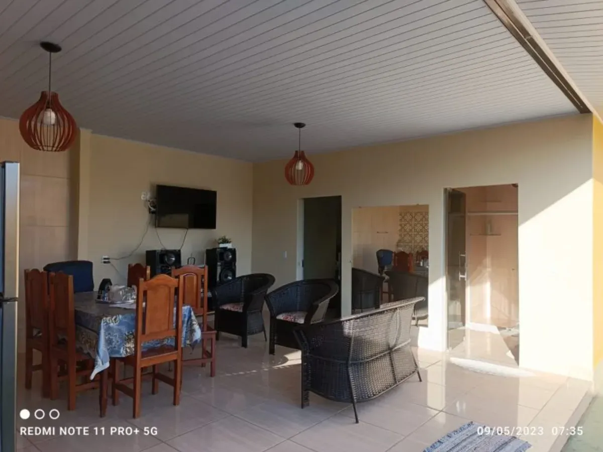 Vendo Casa comercial para eventos com 2/4 em Minaçu - Go