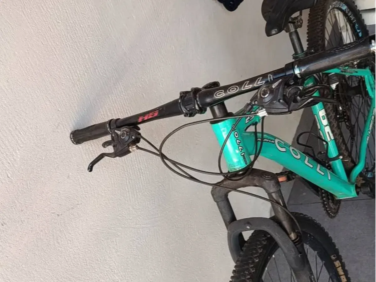 BICICLETA  À VENDA