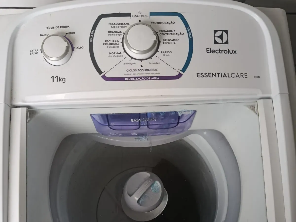 VENDO MAQUINA LAVAR NOVA 11 KG