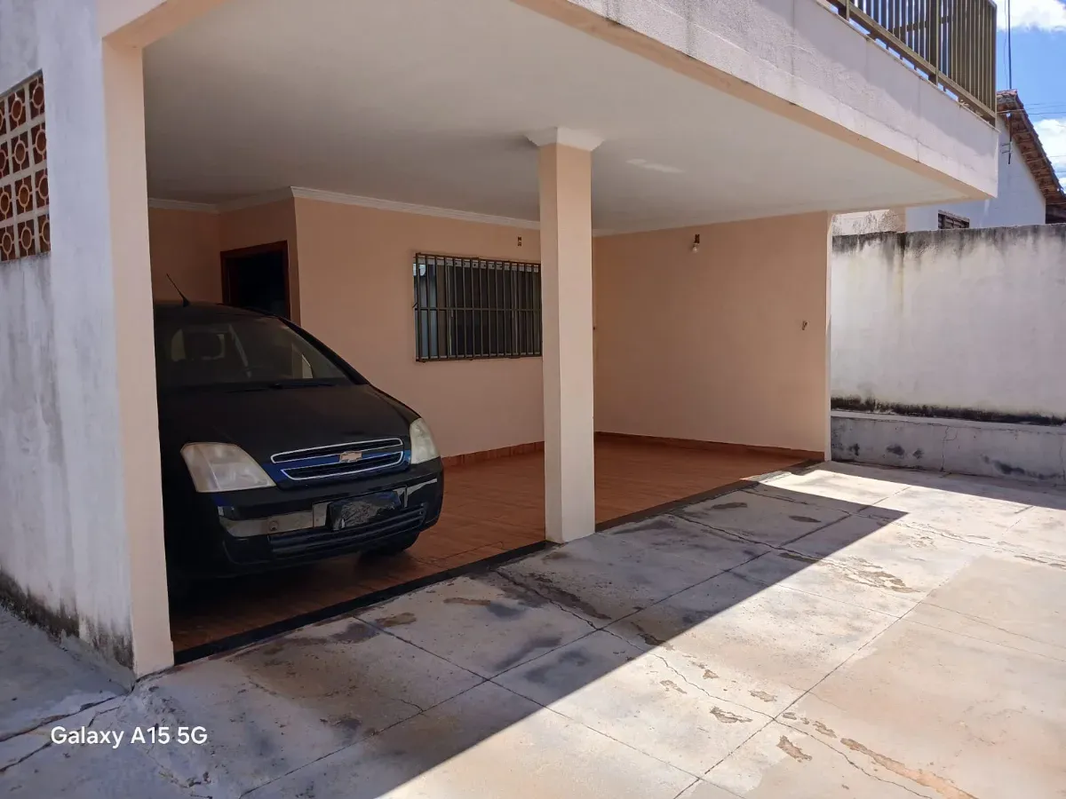 Sobrado a venda em Caldas Novas