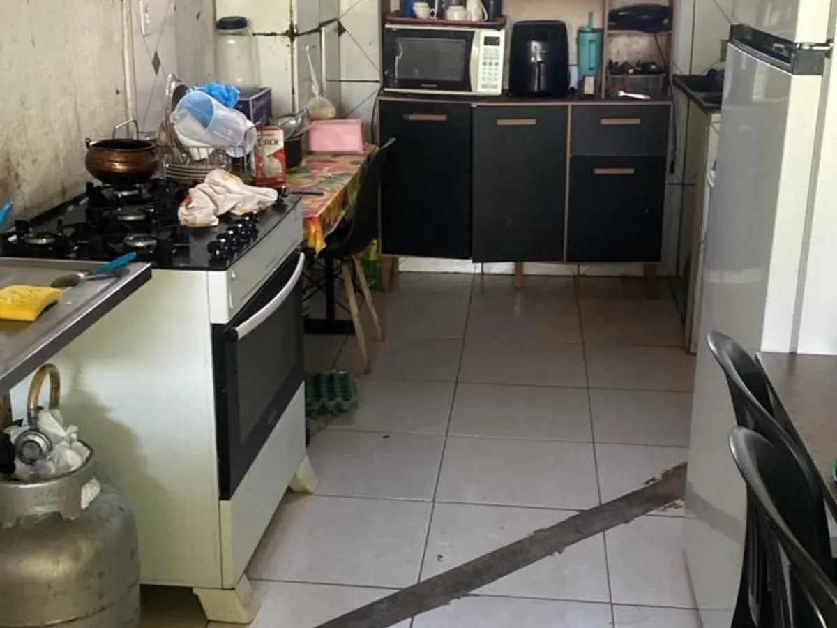 Vendo Casa de 4/4 em Goiânia