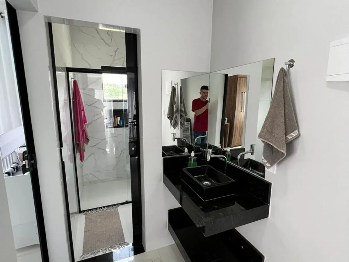 Vendo Sobrado chácara  / Caldas Novas
